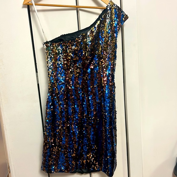 Tony Bowls sequin cocktail dress 🍸 - Picture 3 of 4